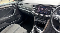 Volkswagen T-Roc 1.5 TSI EVO Design 5dr Petrol Hatchback